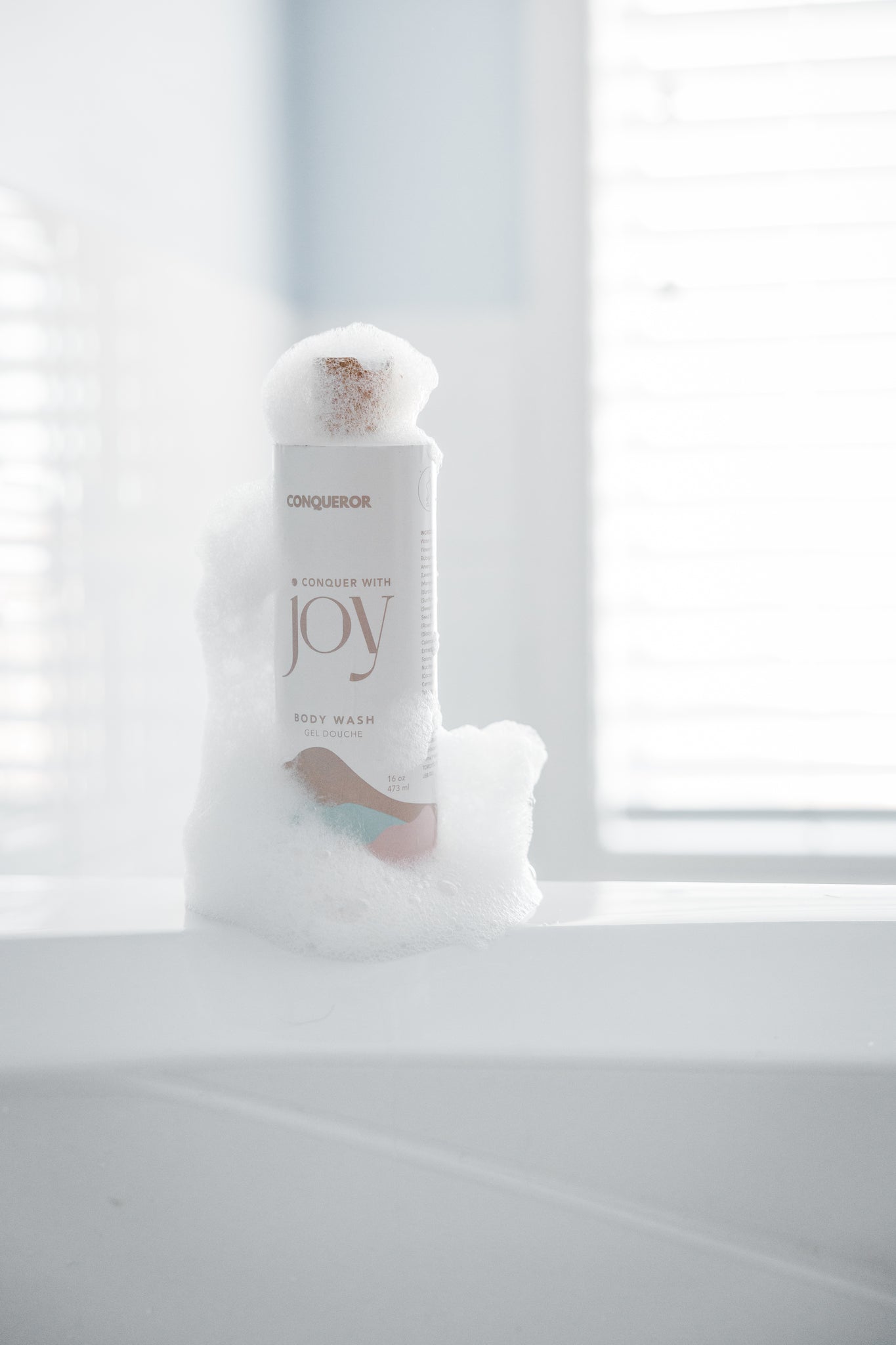 Gentle Body Wash With Oatmeal and Chamomile (Unscented)